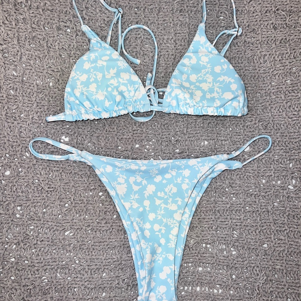 Dainty Flower Bikini